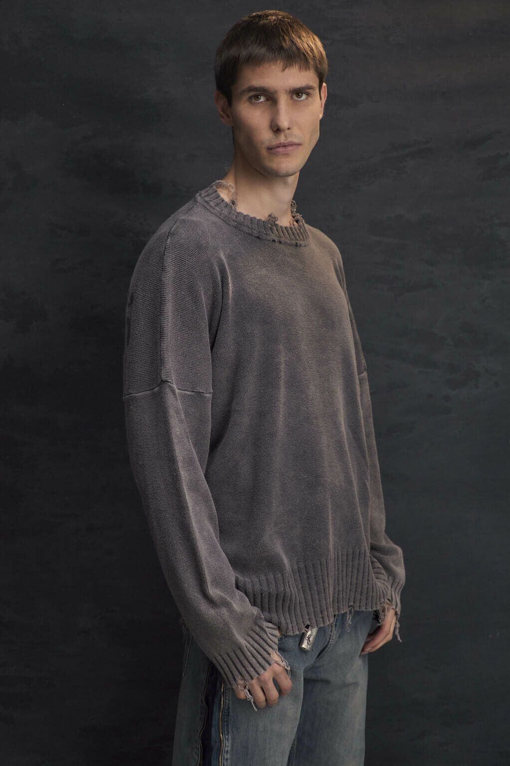 SWEATER OVER RIPPED SWEATER OVER RIPPED - Imagen 1